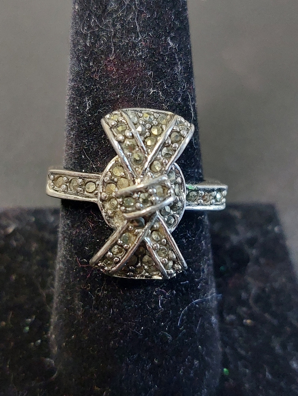 Vintage Marcasite Bow Cocktail Ring, Sterling, Size 8.5, Estate Jewelry